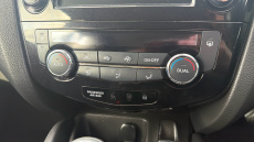 Nissan Qashqai 1.3 DiG-T 160 [157] Acenta Premium 5dr DCT Petrol Hatchback